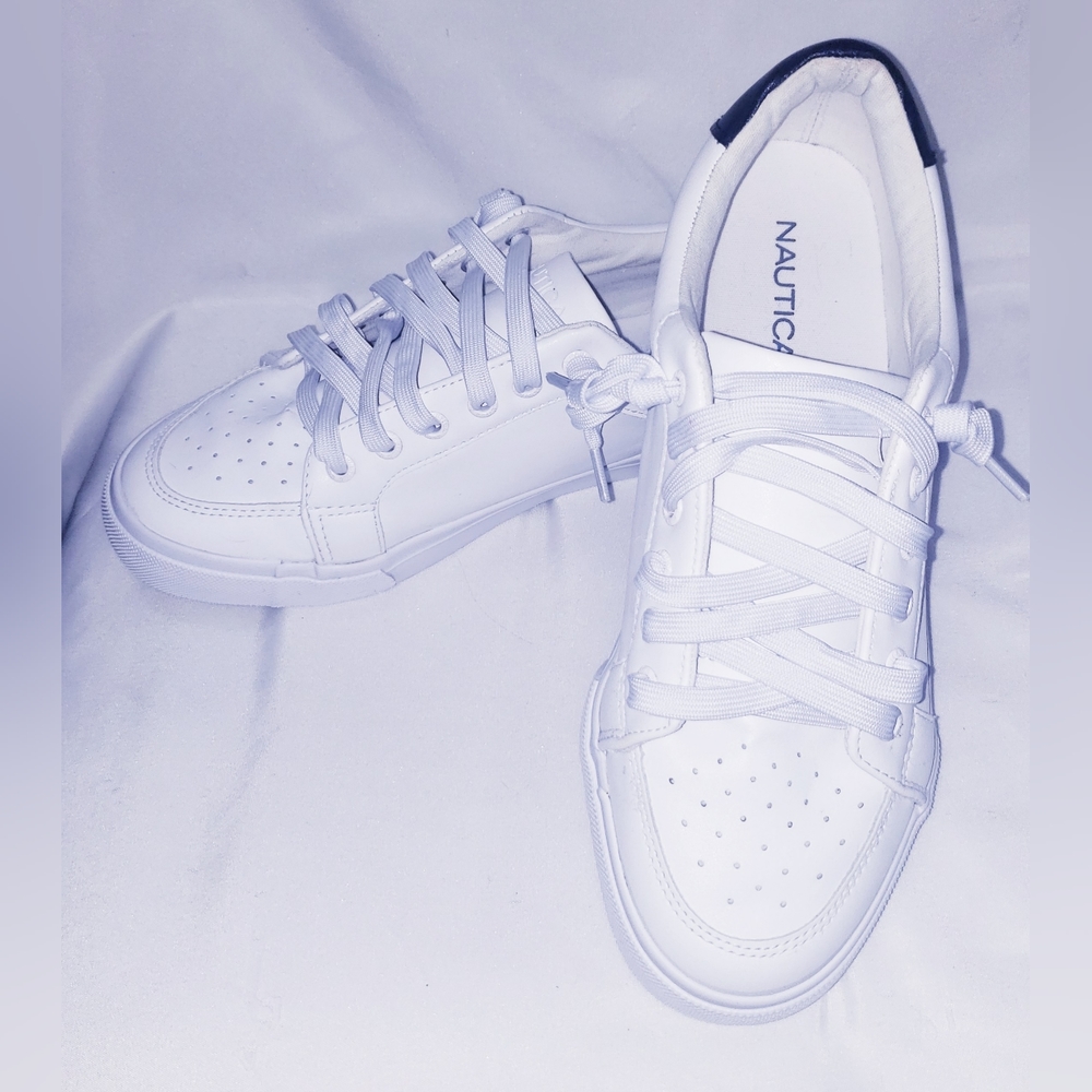 Woman Man Nautica Sneaker